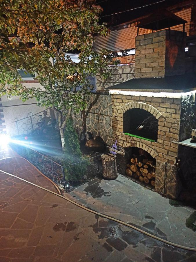 Посуточный Гостевой Дом Gyumri Extérieur photo